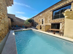 Chez Véro chambres d'hôtes & Maison en pierre contemporaine